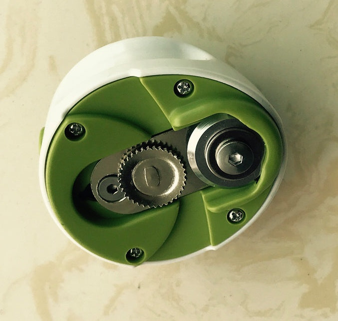 Effortless Can Opener